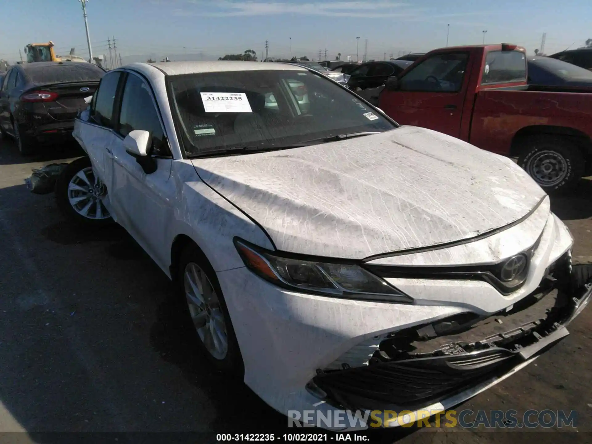 1 Photograph of a damaged car 4T1C11AK5LU986974 TOYOTA CAMRY 2020