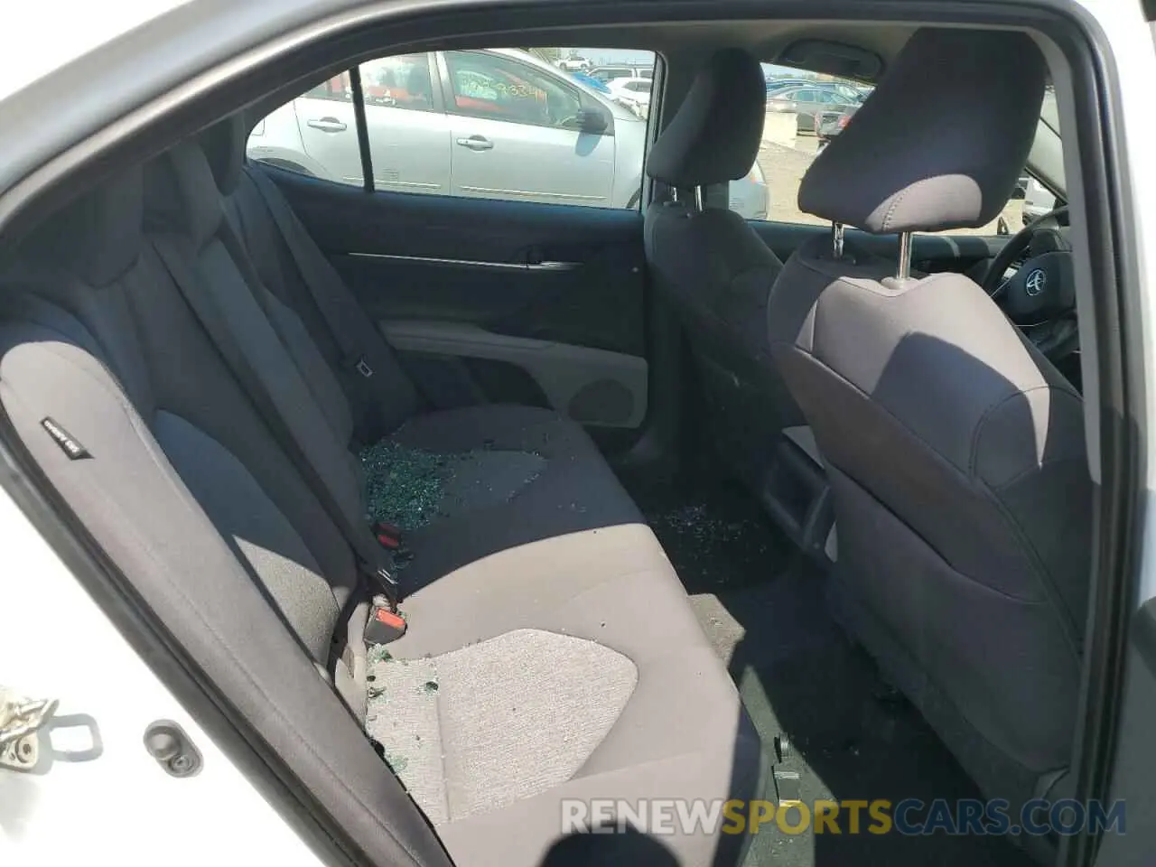 10 Photograph of a damaged car 4T1C11AK5LU994041 TOYOTA CAMRY 2020
