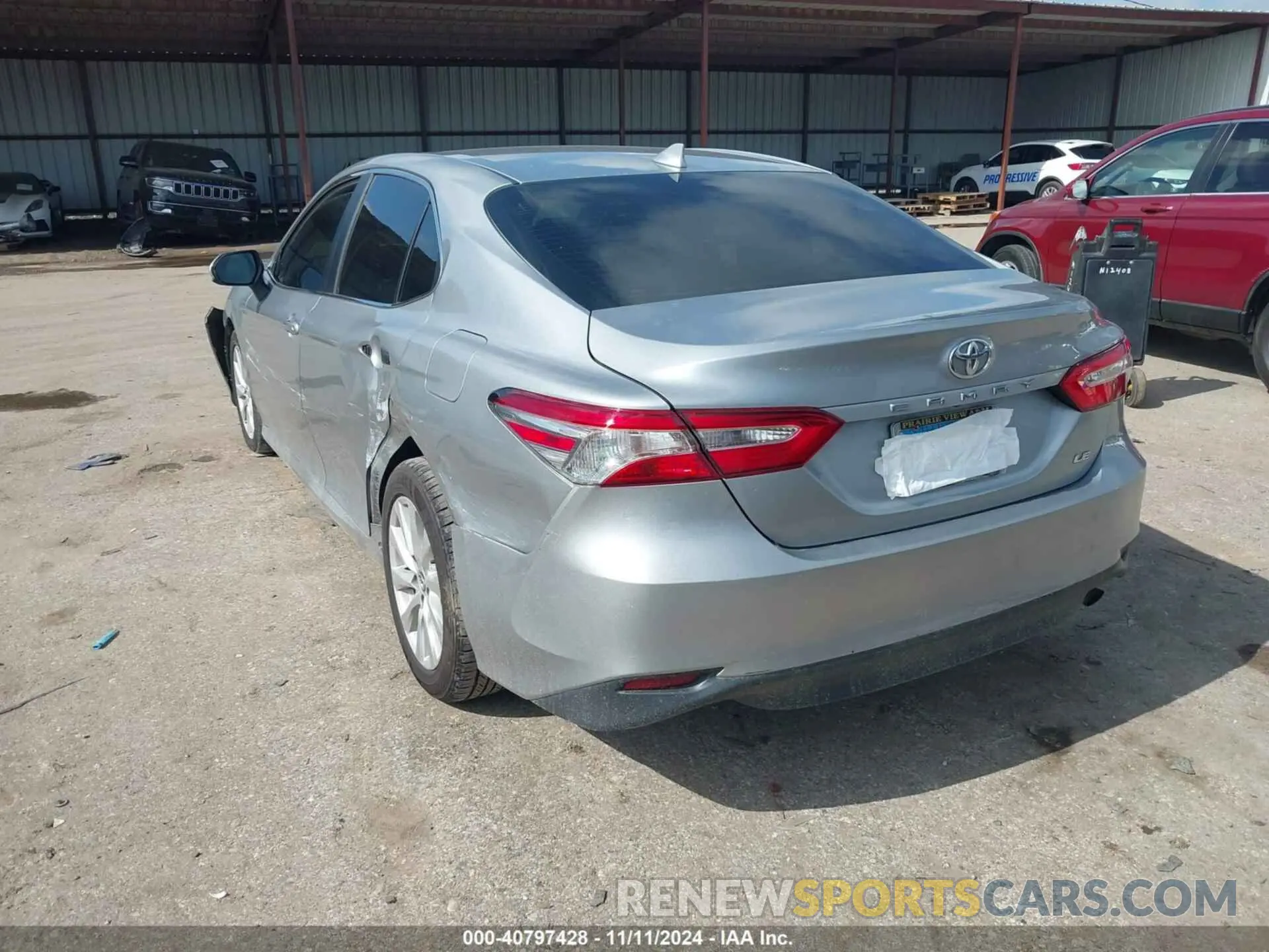 3 Photograph of a damaged car 4T1C11AK6LU315846 TOYOTA CAMRY 2020