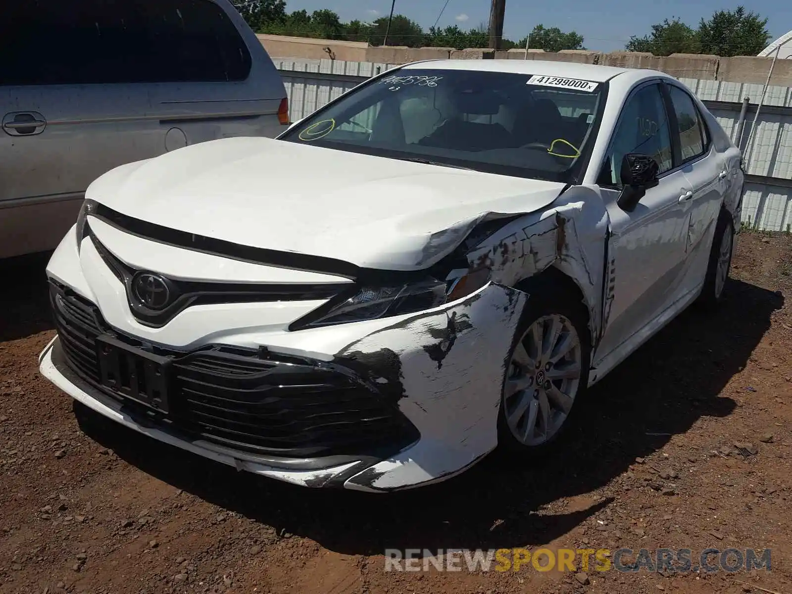 2 Photograph of a damaged car 4T1C11AK6LU345641 TOYOTA CAMRY 2020