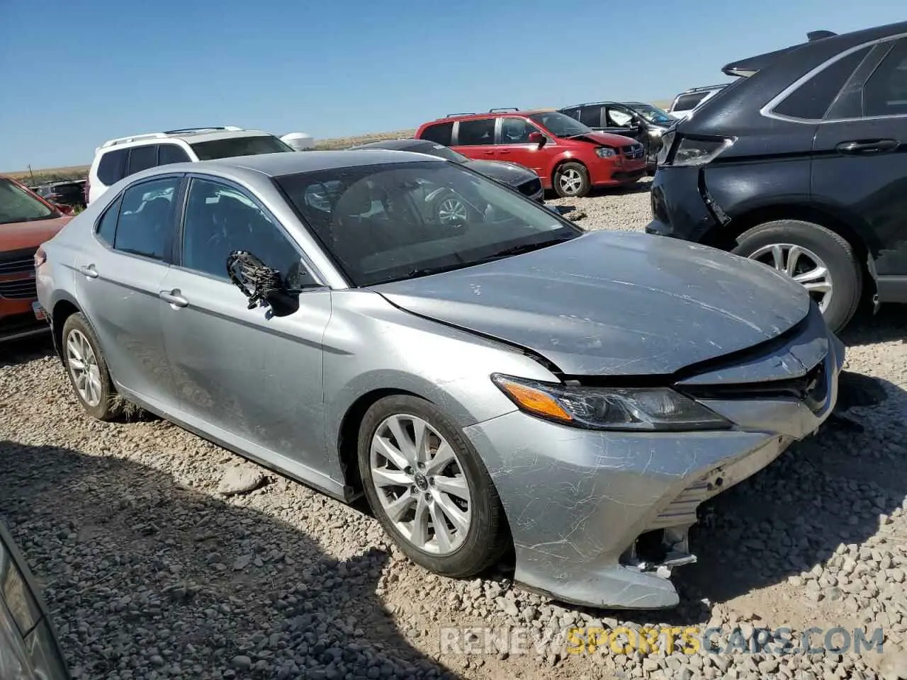 4 Photograph of a damaged car 4T1C11AK6LU345784 TOYOTA CAMRY 2020
