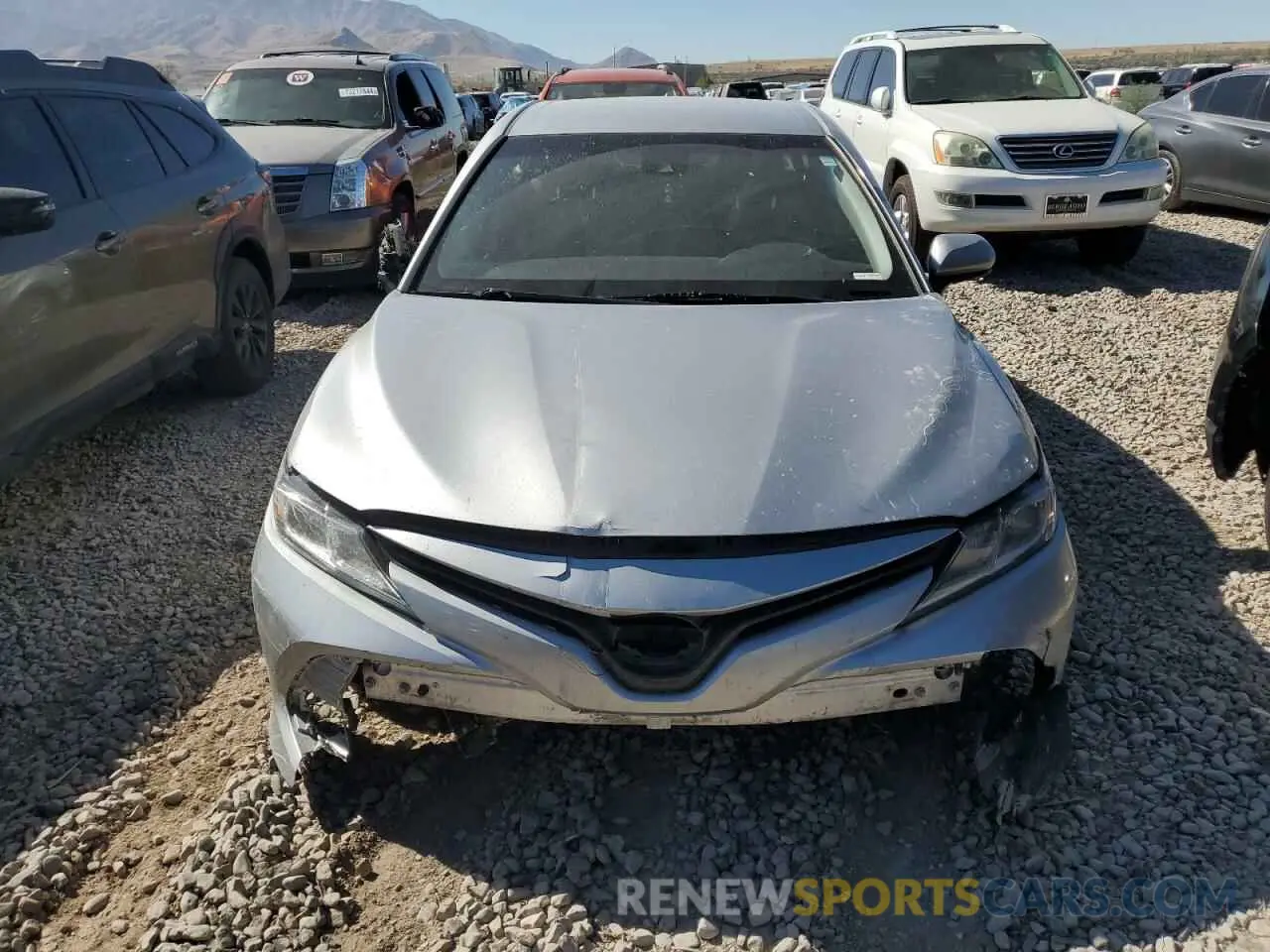 5 Photograph of a damaged car 4T1C11AK6LU345784 TOYOTA CAMRY 2020