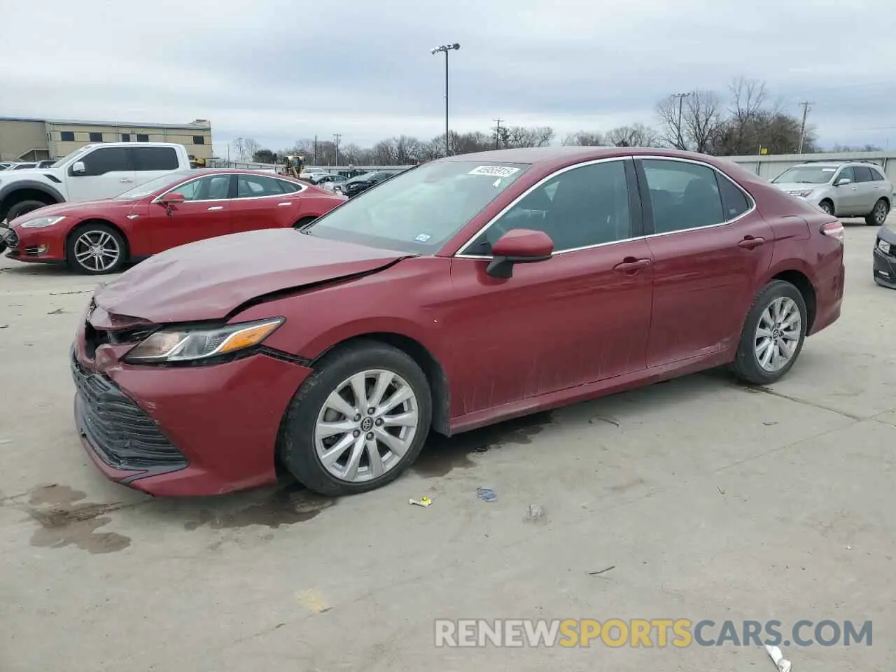 1 Photograph of a damaged car 4T1C11AK6LU348202 TOYOTA CAMRY 2020