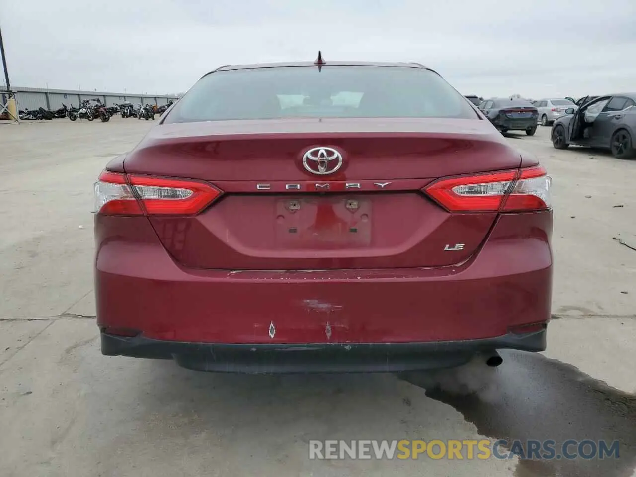 6 Photograph of a damaged car 4T1C11AK6LU348202 TOYOTA CAMRY 2020