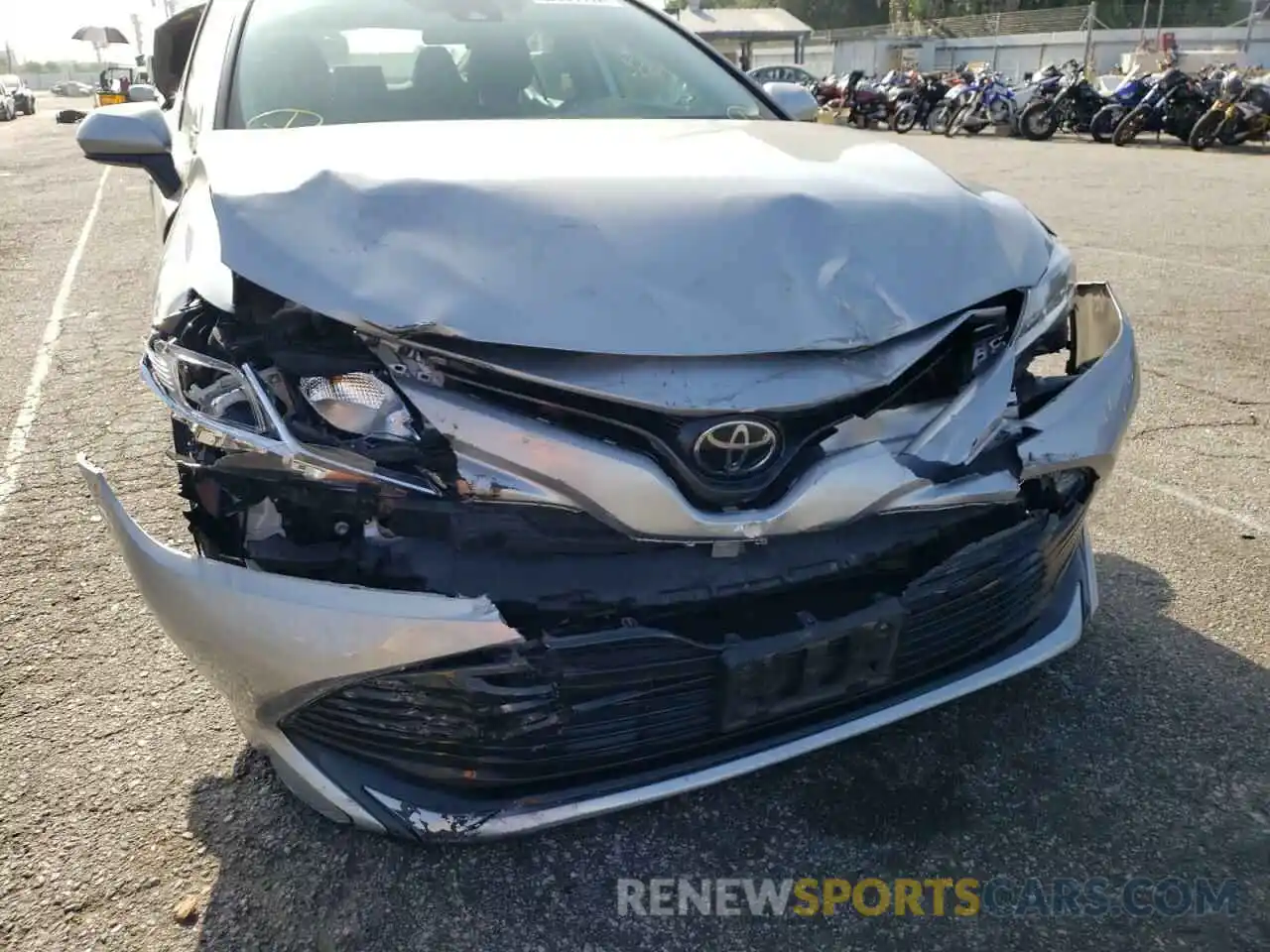 9 Photograph of a damaged car 4T1C11AK6LU349348 TOYOTA CAMRY 2020