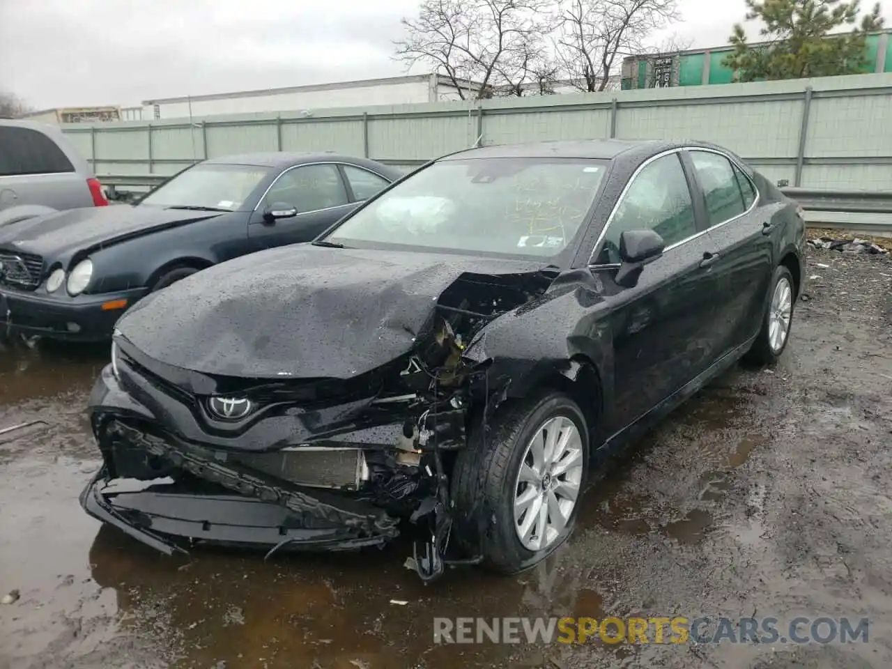 2 Photograph of a damaged car 4T1C11AK6LU356543 TOYOTA CAMRY 2020