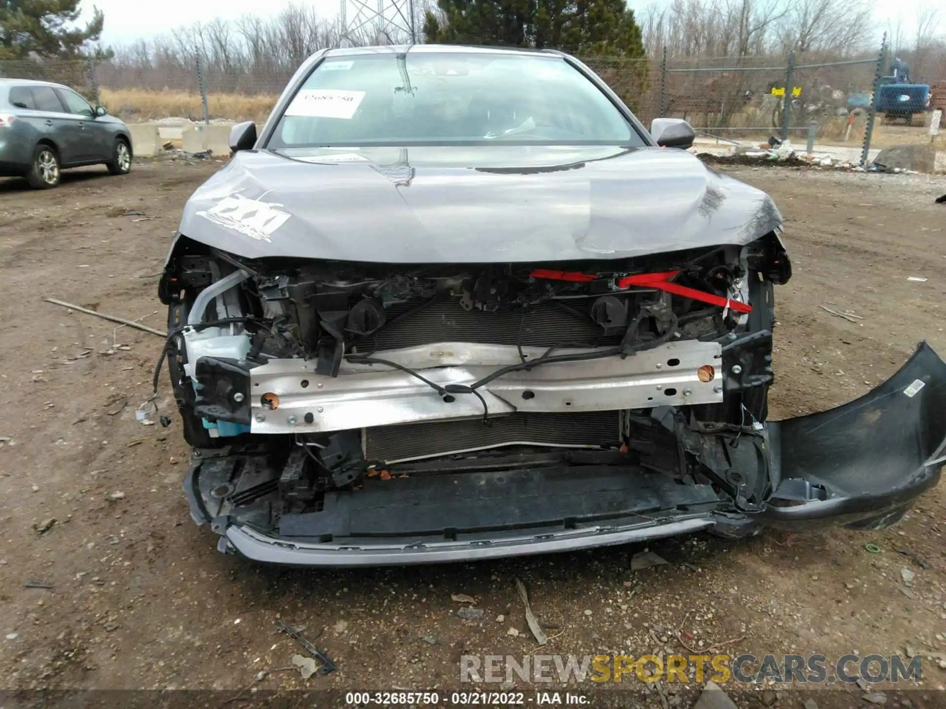 6 Photograph of a damaged car 4T1C11AK6LU500608 TOYOTA CAMRY 2020