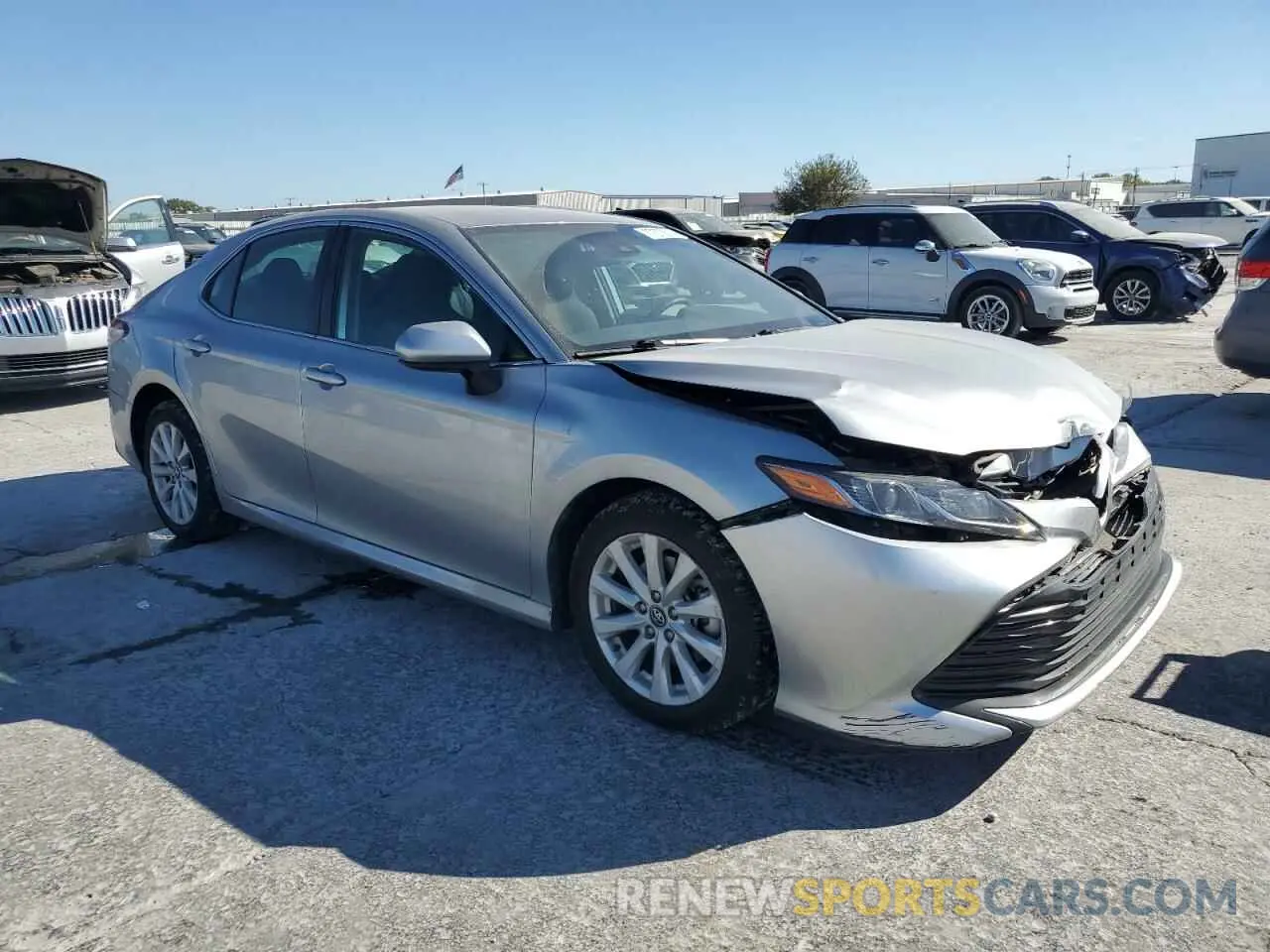 4 Photograph of a damaged car 4T1C11AK6LU872319 TOYOTA CAMRY 2020