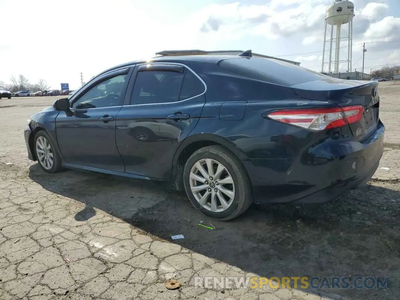 2 Photograph of a damaged car 4T1C11AK6LU872658 TOYOTA CAMRY 2020