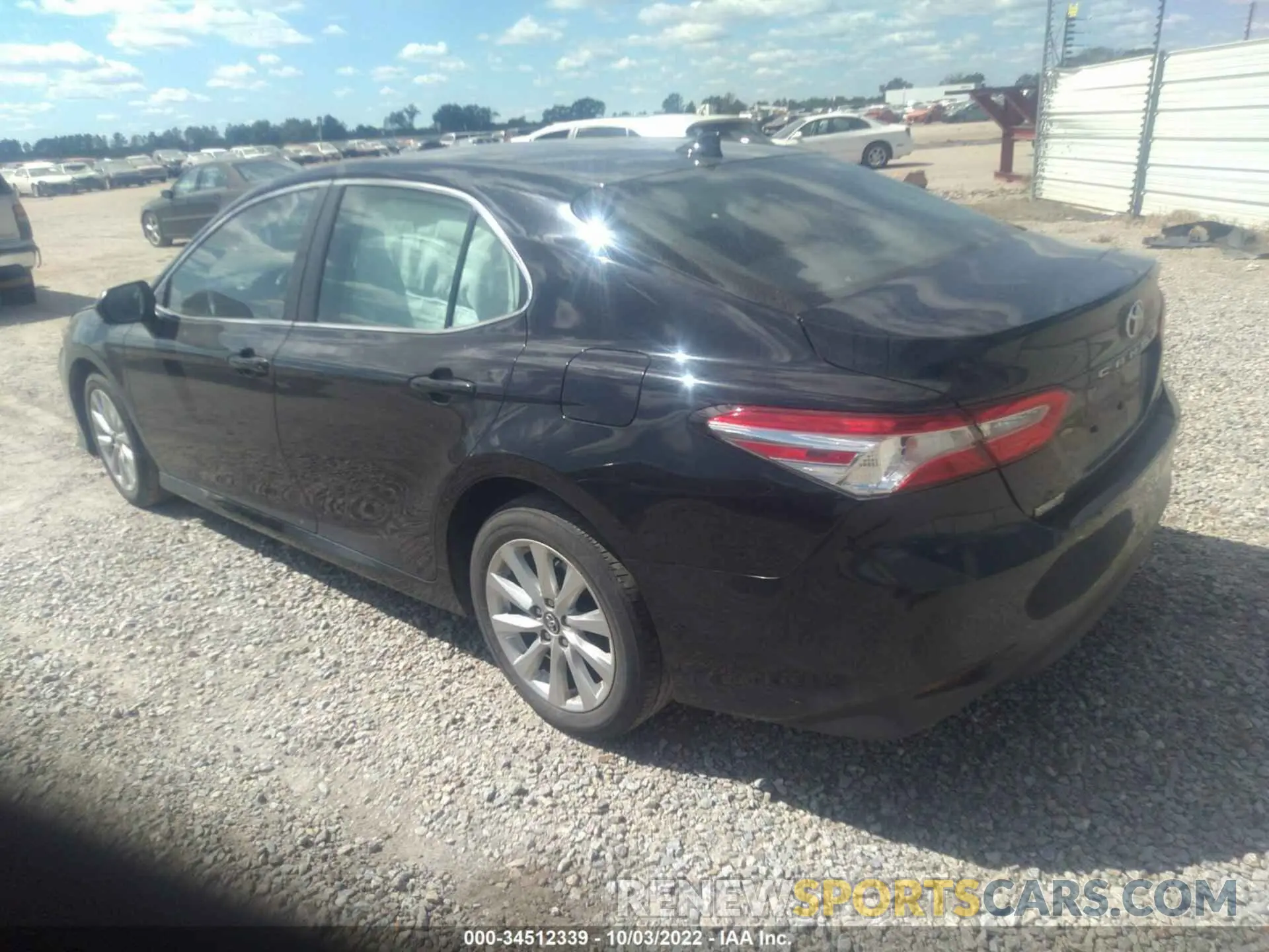 3 Photograph of a damaged car 4T1C11AK6LU883742 TOYOTA CAMRY 2020