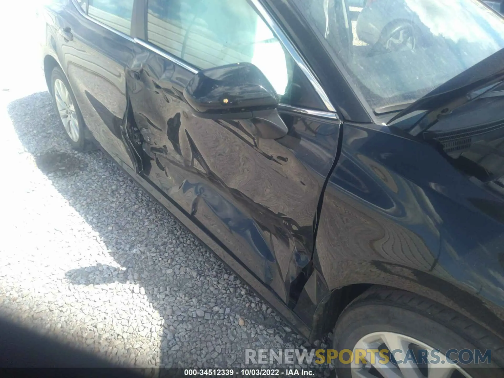 6 Photograph of a damaged car 4T1C11AK6LU883742 TOYOTA CAMRY 2020