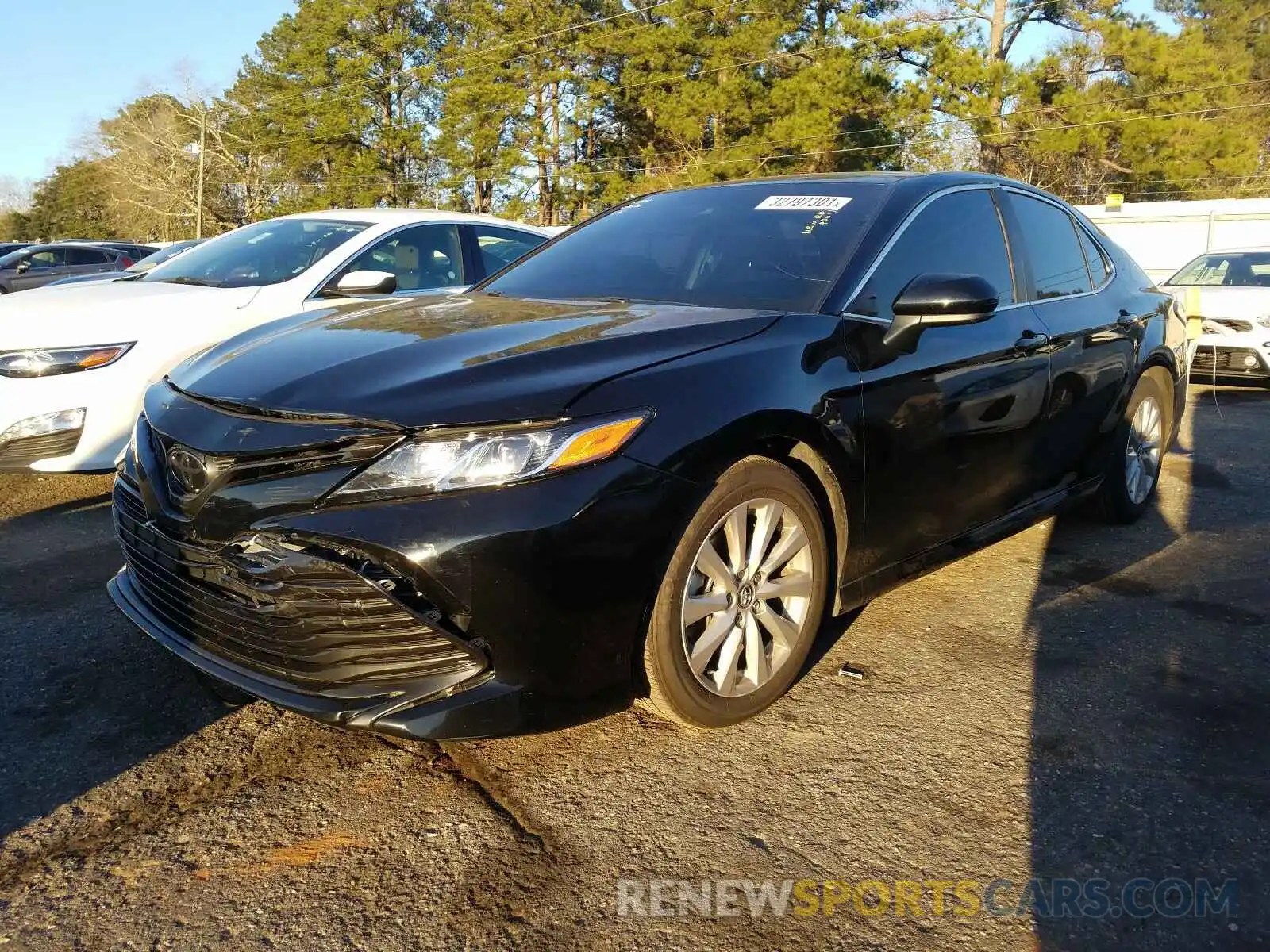 2 Photograph of a damaged car 4T1C11AK6LU886785 TOYOTA CAMRY 2020