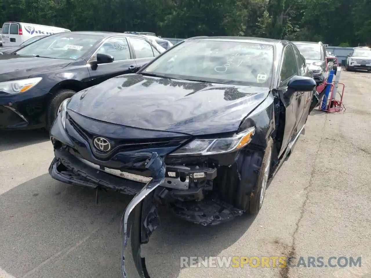 2 Photograph of a damaged car 4T1C11AK6LU899908 TOYOTA CAMRY 2020