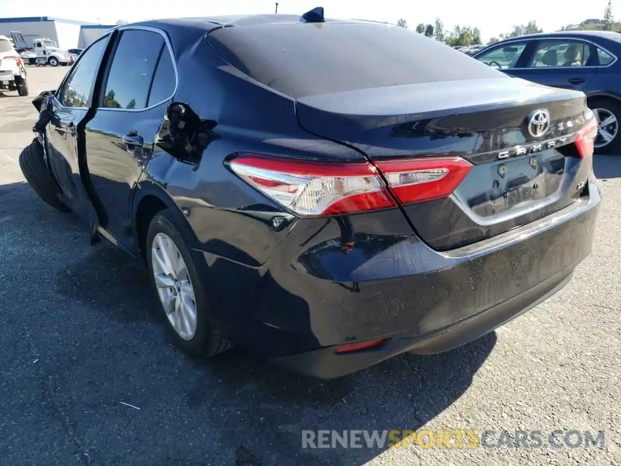 3 Photograph of a damaged car 4T1C11AK6LU903360 TOYOTA CAMRY 2020