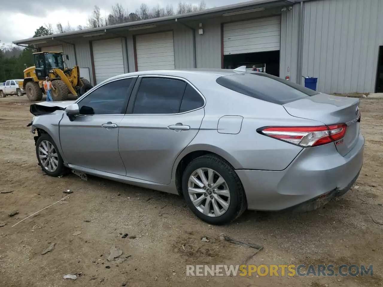 2 Photograph of a damaged car 4T1C11AK6LU905724 TOYOTA CAMRY 2020