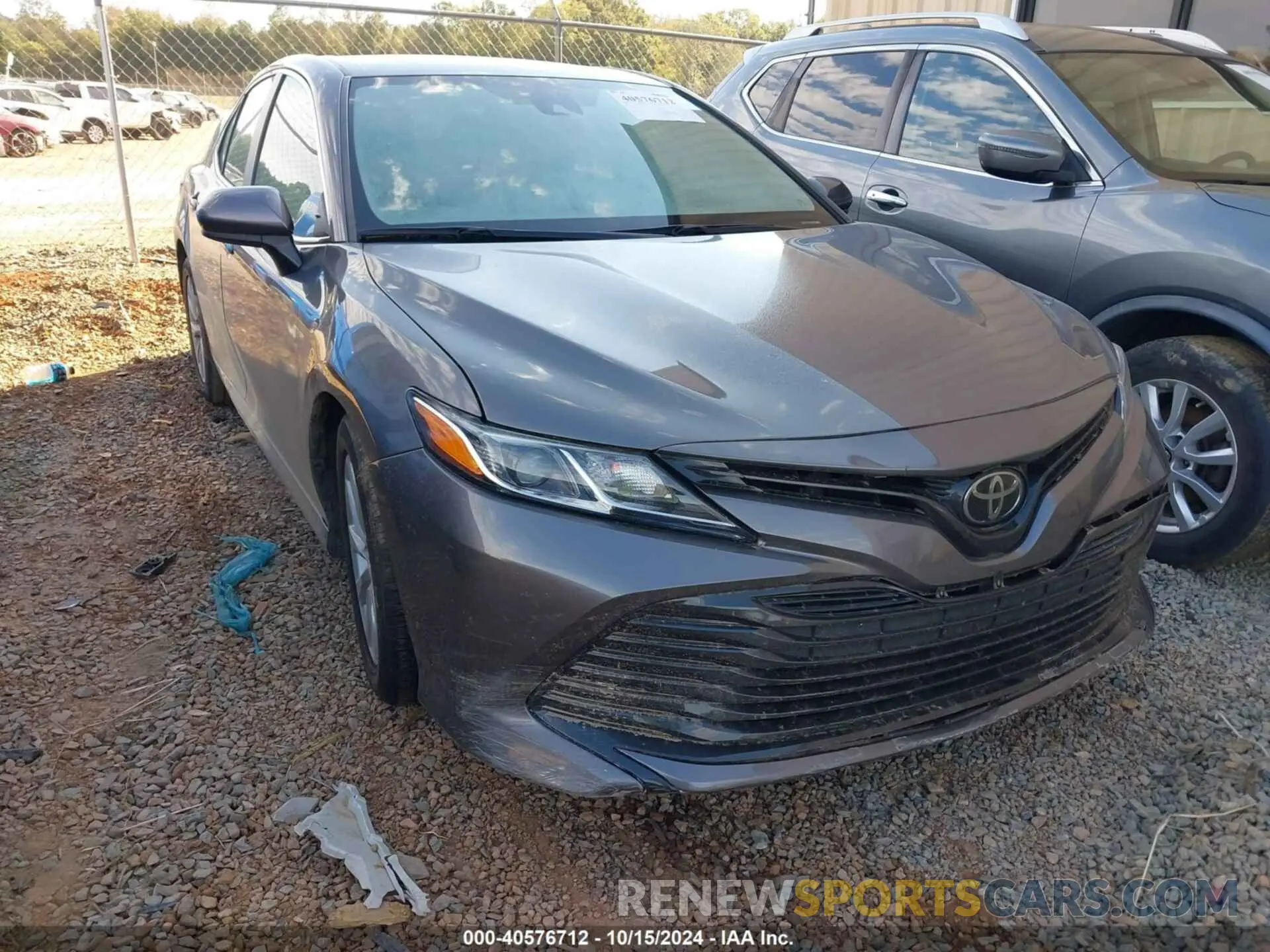 1 Photograph of a damaged car 4T1C11AK6LU911927 TOYOTA CAMRY 2020