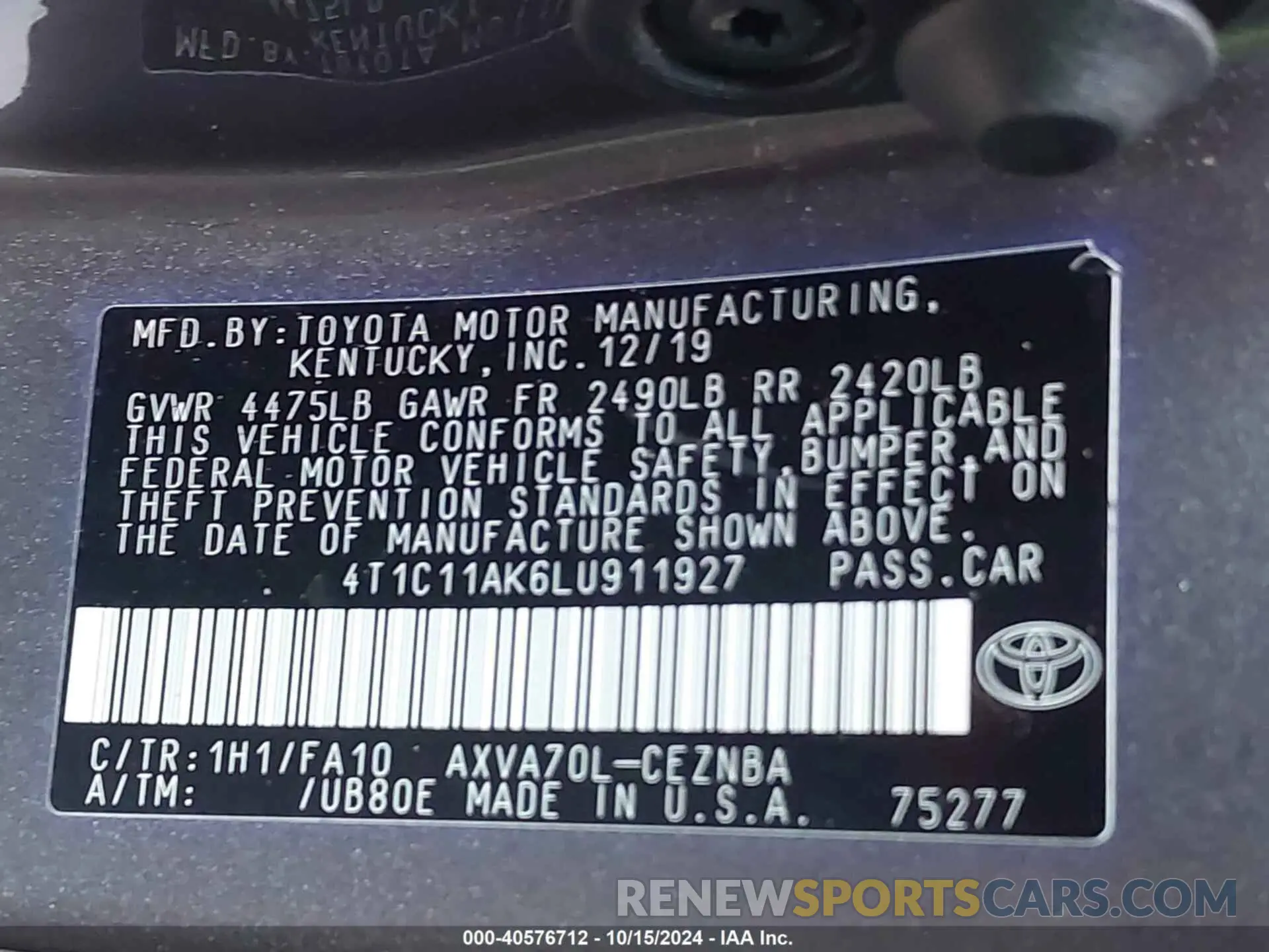 9 Photograph of a damaged car 4T1C11AK6LU911927 TOYOTA CAMRY 2020