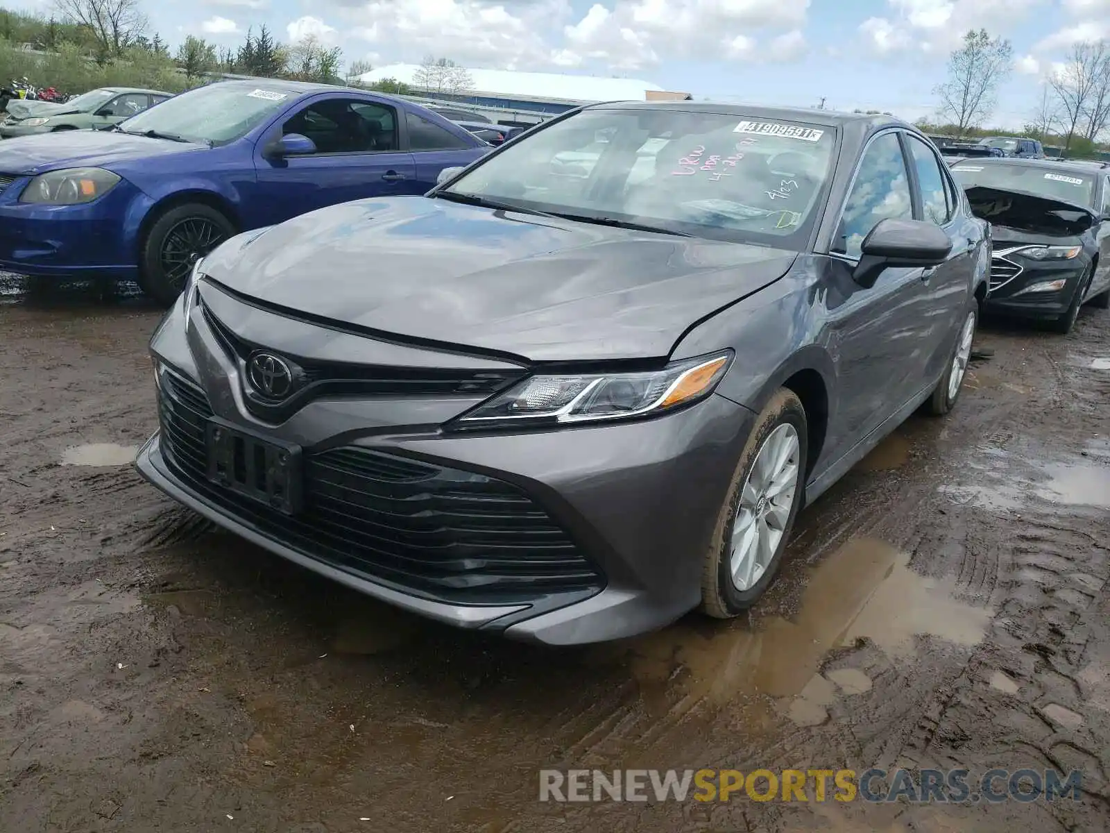 2 Photograph of a damaged car 4T1C11AK6LU915766 TOYOTA CAMRY 2020