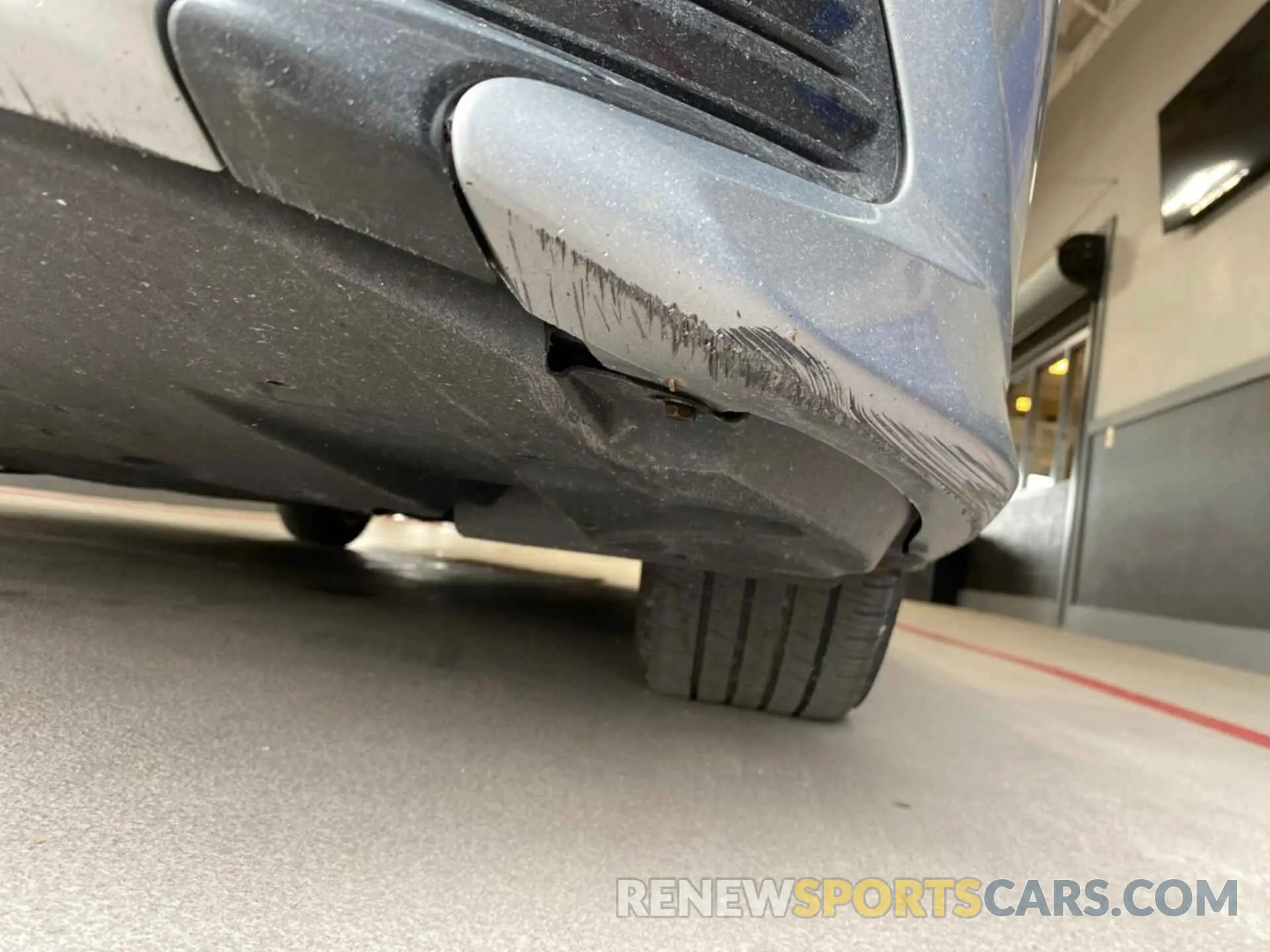 13 Photograph of a damaged car 4T1C11AK6LU918389 TOYOTA CAMRY 2020