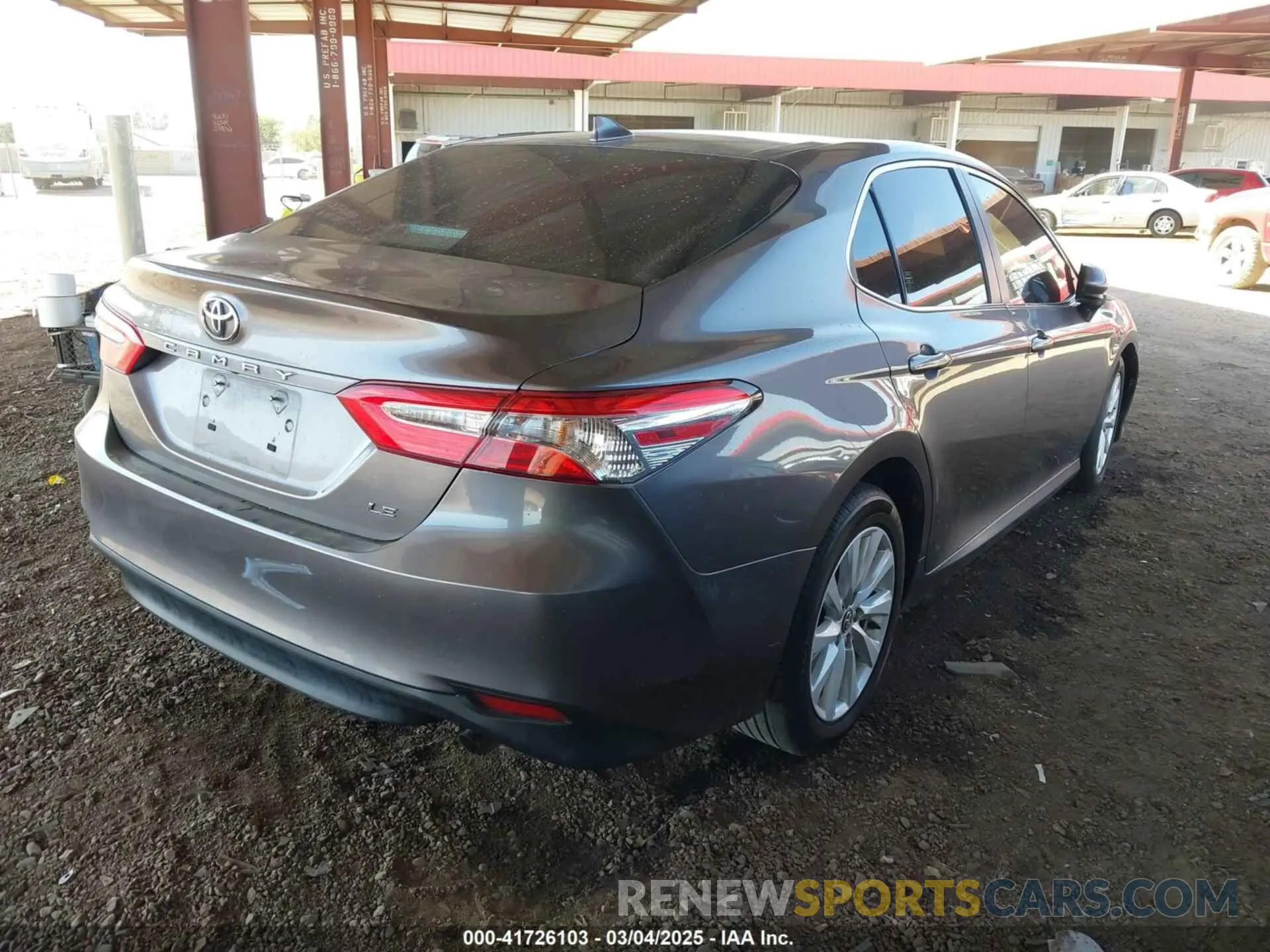 4 Photograph of a damaged car 4T1C11AK6LU919672 TOYOTA CAMRY 2020