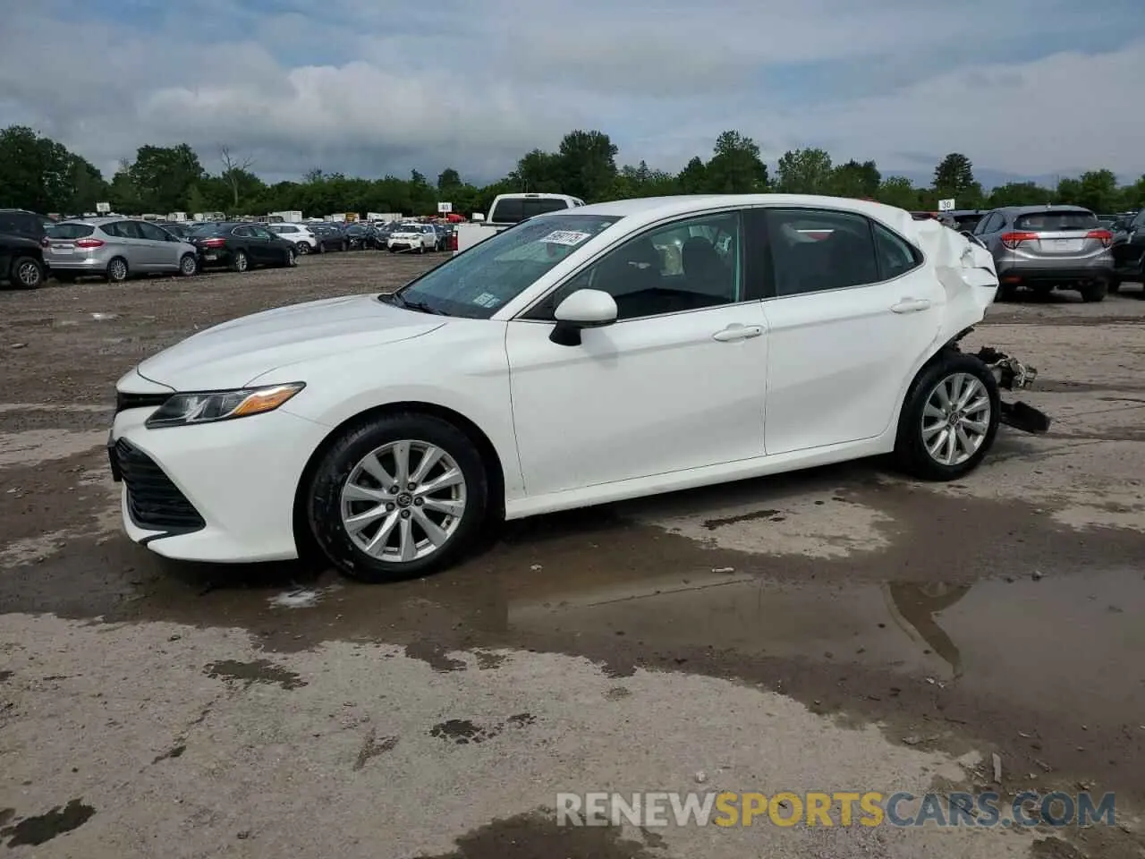 1 Photograph of a damaged car 4T1C11AK6LU920448 TOYOTA CAMRY 2020