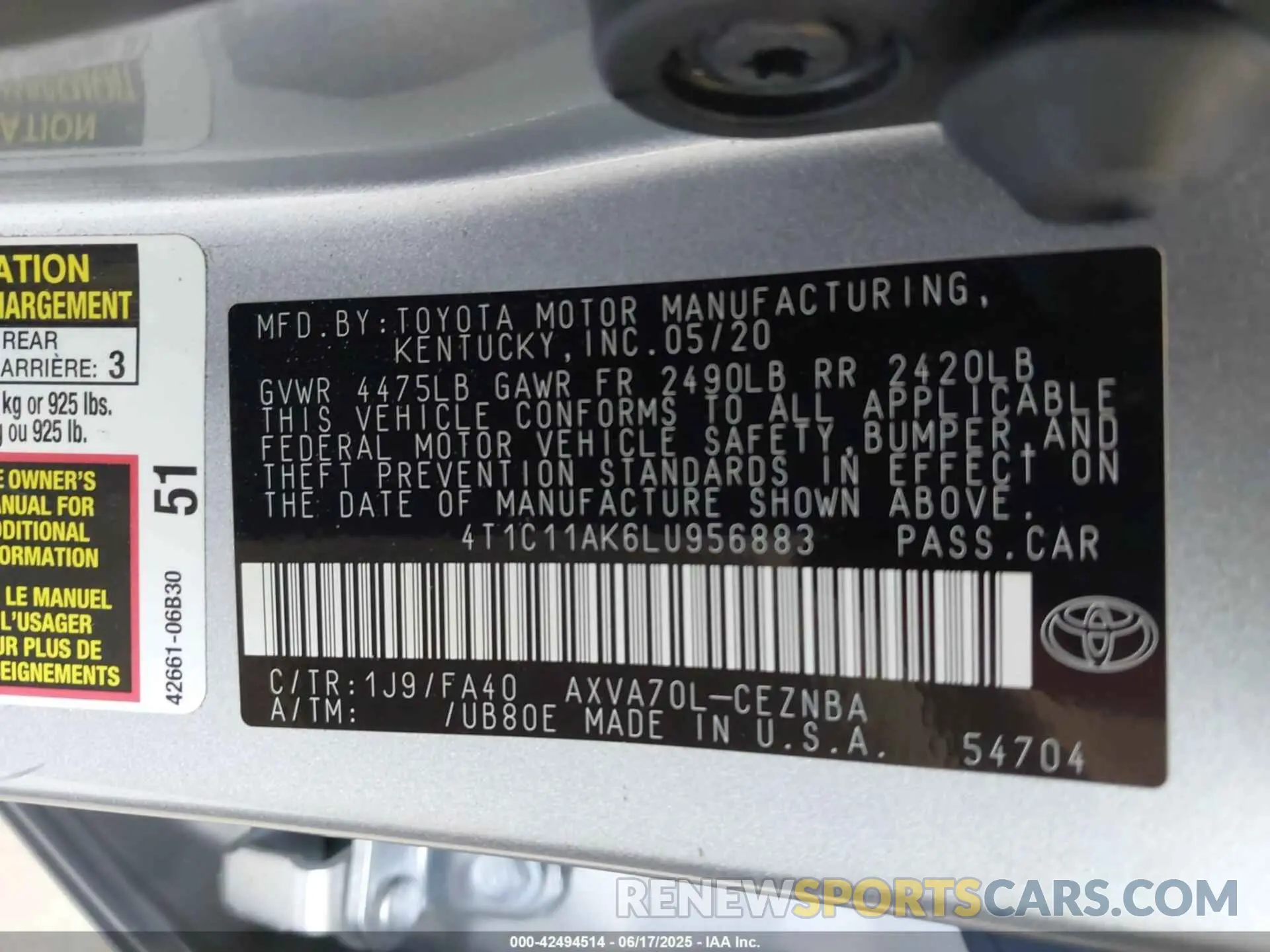 9 Photograph of a damaged car 4T1C11AK6LU956883 TOYOTA CAMRY 2020