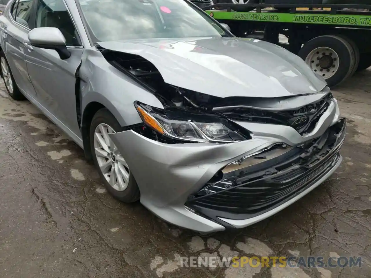 9 Photograph of a damaged car 4T1C11AK6LU972789 TOYOTA CAMRY 2020