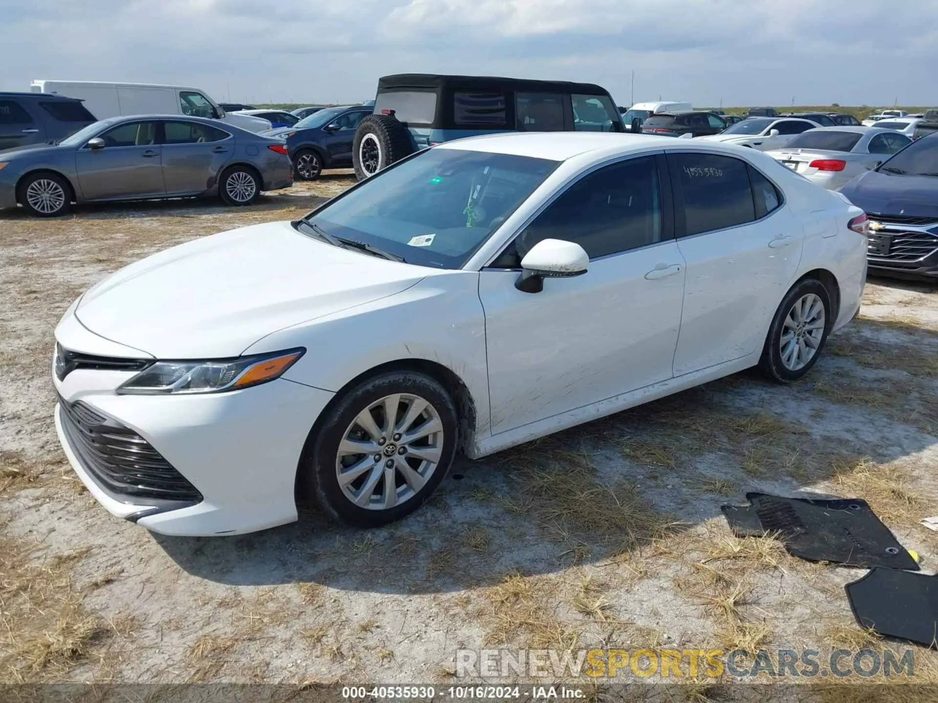 2 Photograph of a damaged car 4T1C11AK6LU991732 TOYOTA CAMRY 2020