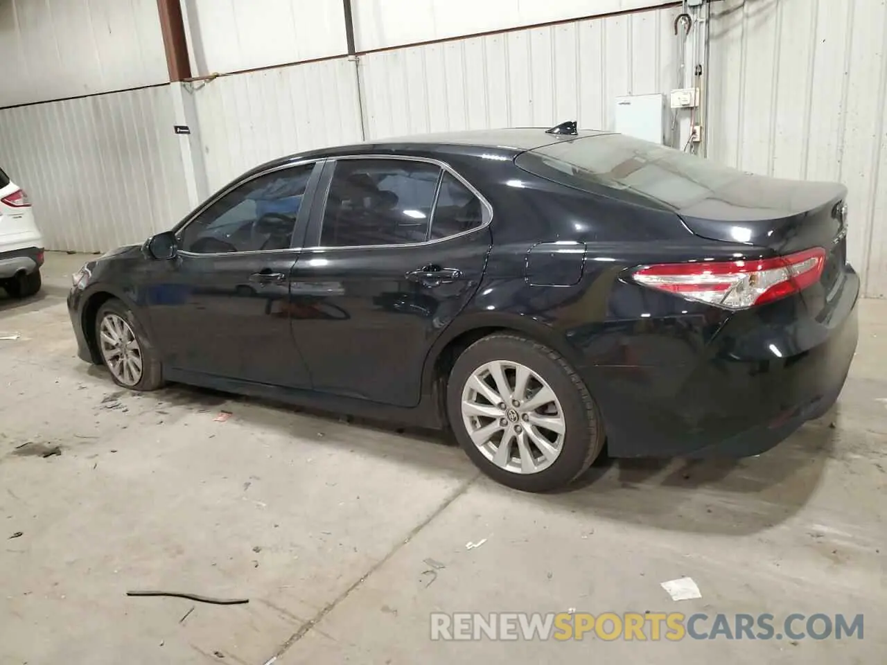 2 Photograph of a damaged car 4T1C11AK6LU996185 TOYOTA CAMRY 2020