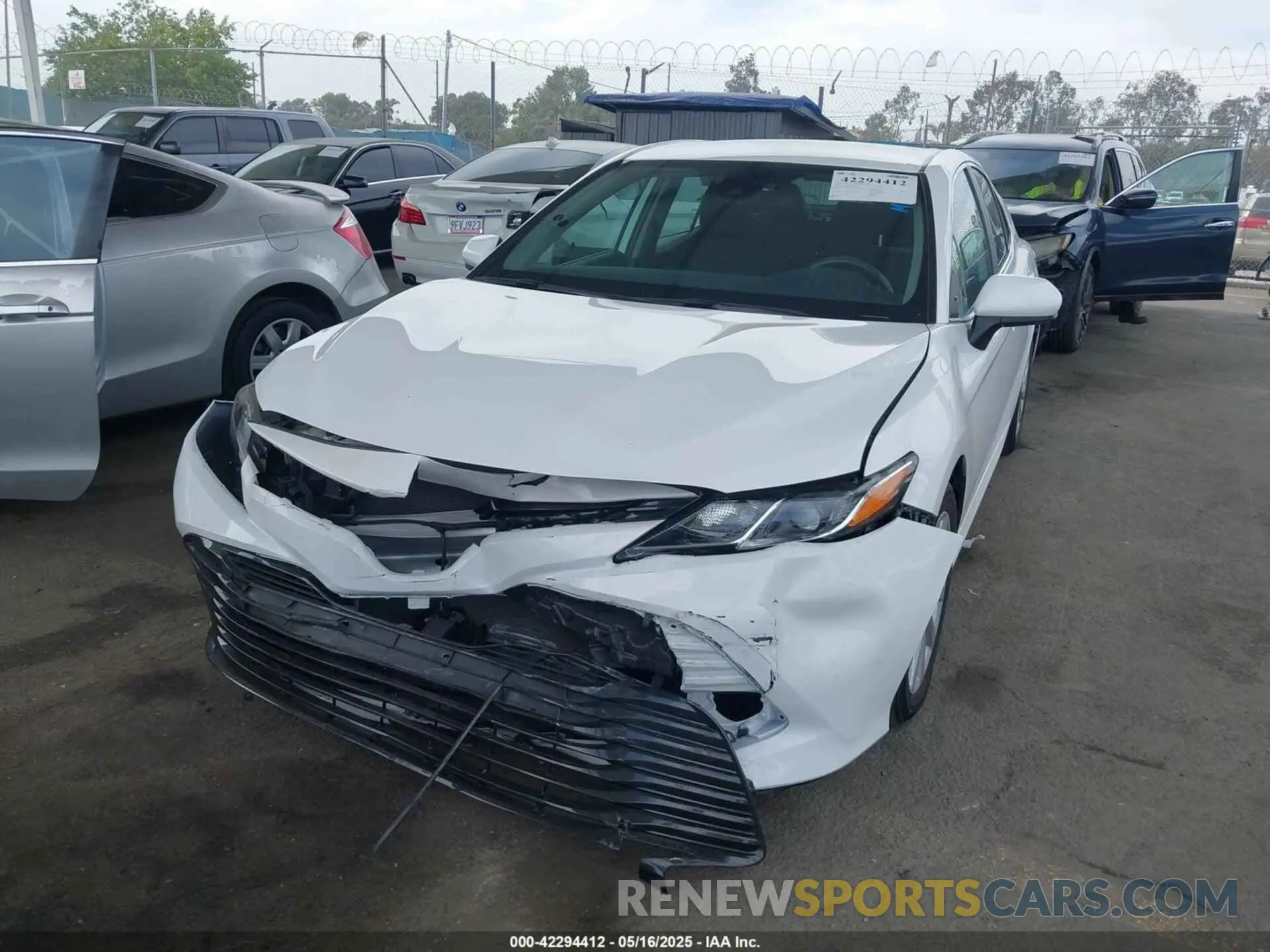 2 Photograph of a damaged car 4T1C11AK7LU319906 TOYOTA CAMRY 2020