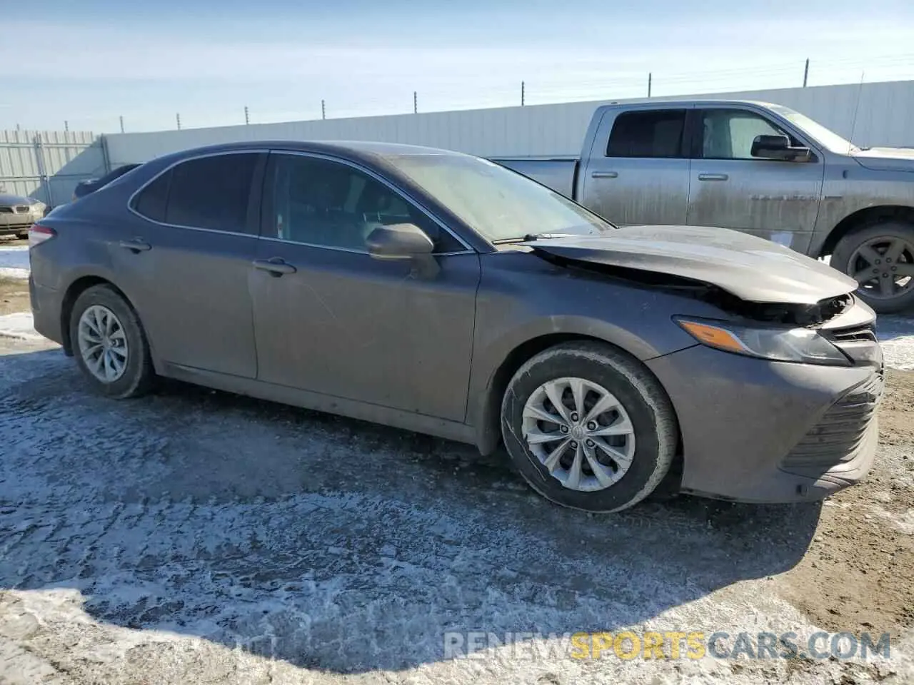 4 Photograph of a damaged car 4T1C11AK7LU358902 TOYOTA CAMRY 2020