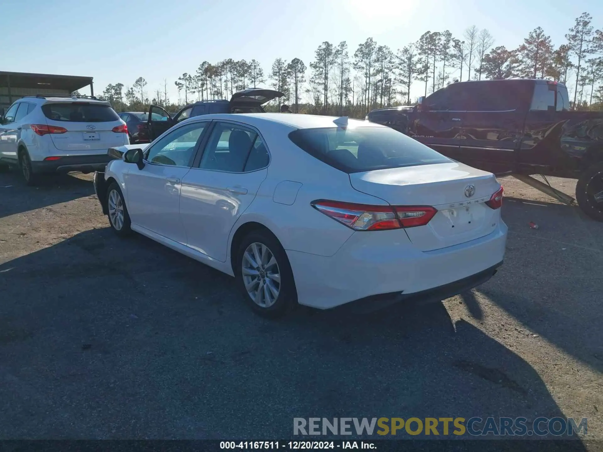 3 Photograph of a damaged car 4T1C11AK7LU359595 TOYOTA CAMRY 2020