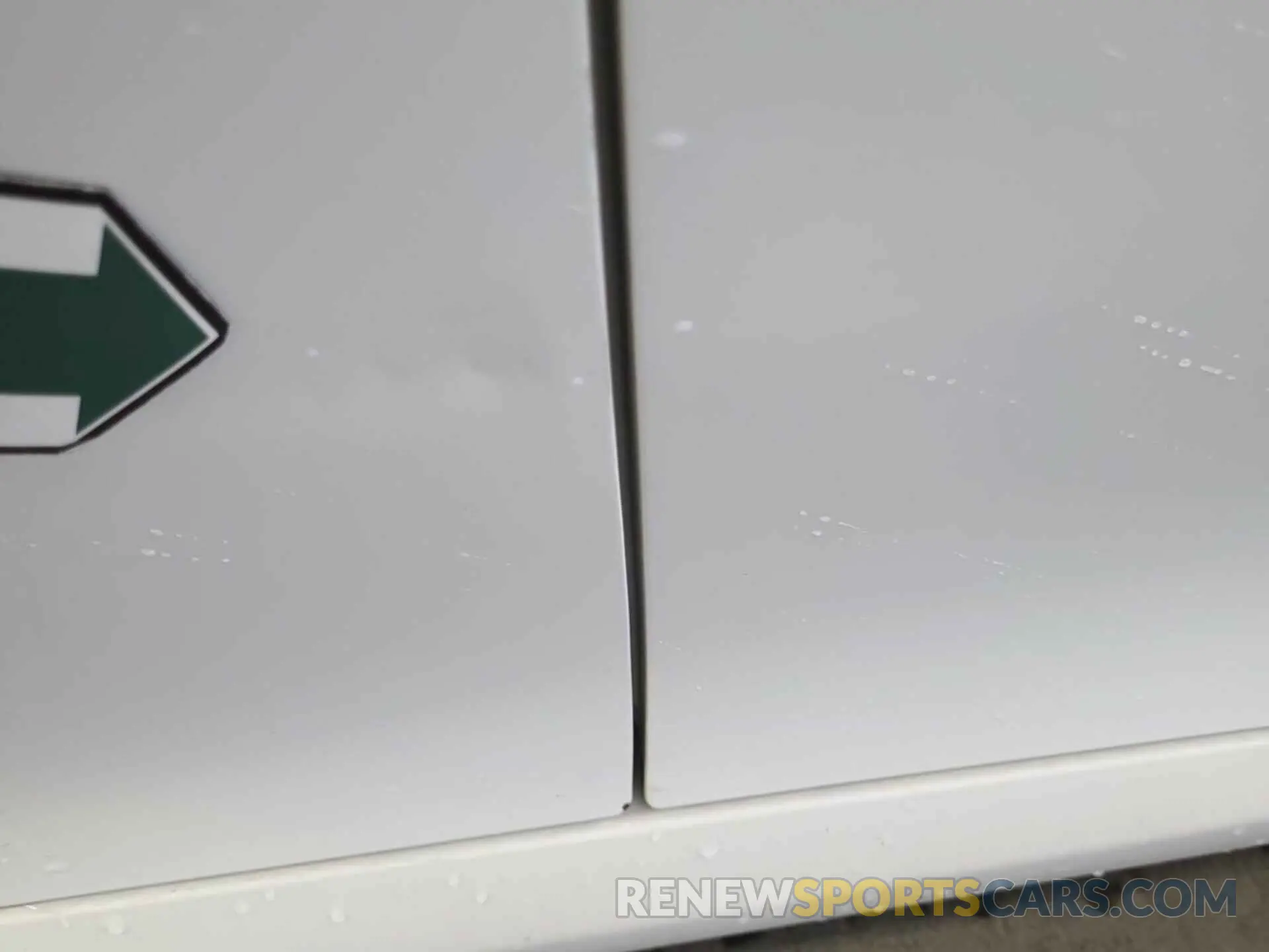 1 Photograph of a damaged car 4T1C11AK7LU385811 TOYOTA CAMRY 2020