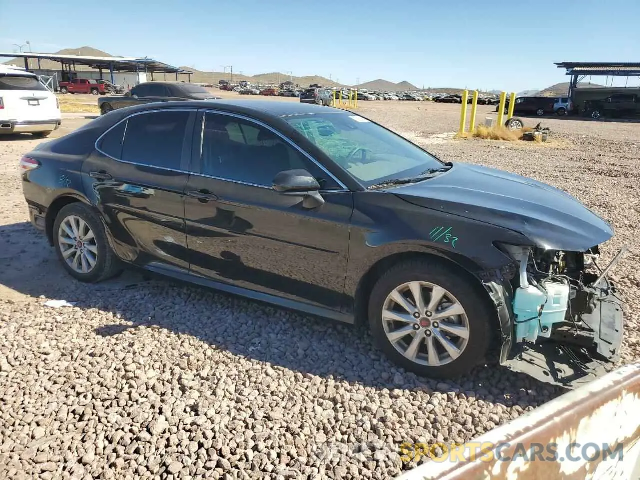 4 Photograph of a damaged car 4T1C11AK7LU504389 TOYOTA CAMRY 2020