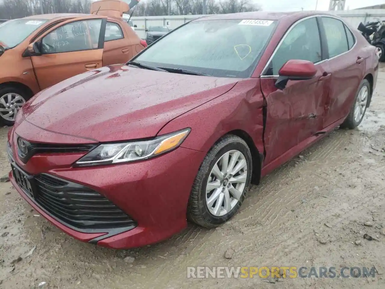 2 Photograph of a damaged car 4T1C11AK7LU882700 TOYOTA CAMRY 2020