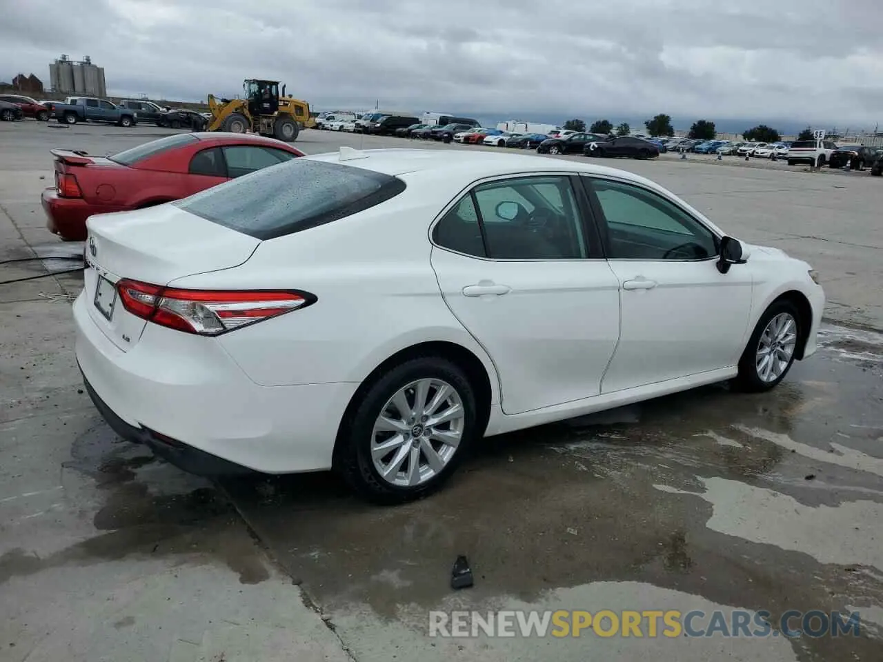 3 Photograph of a damaged car 4T1C11AK7LU885158 TOYOTA CAMRY 2020