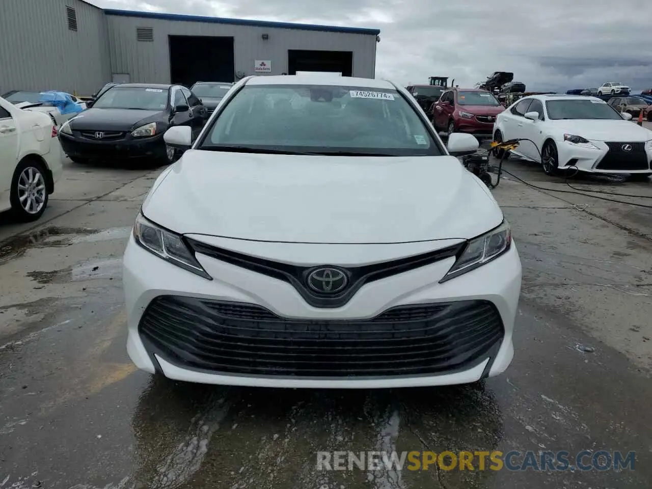5 Photograph of a damaged car 4T1C11AK7LU885158 TOYOTA CAMRY 2020
