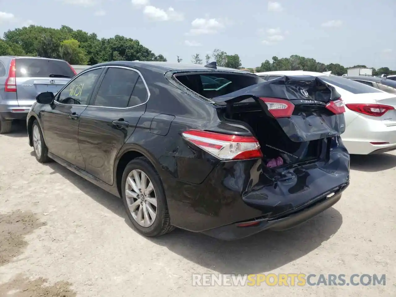 3 Photograph of a damaged car 4T1C11AK7LU897777 TOYOTA CAMRY 2020