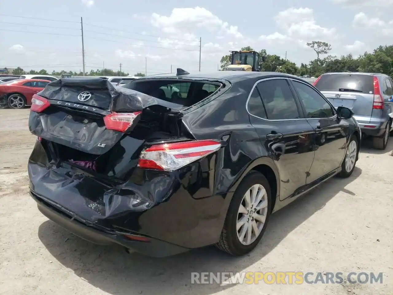 4 Photograph of a damaged car 4T1C11AK7LU897777 TOYOTA CAMRY 2020