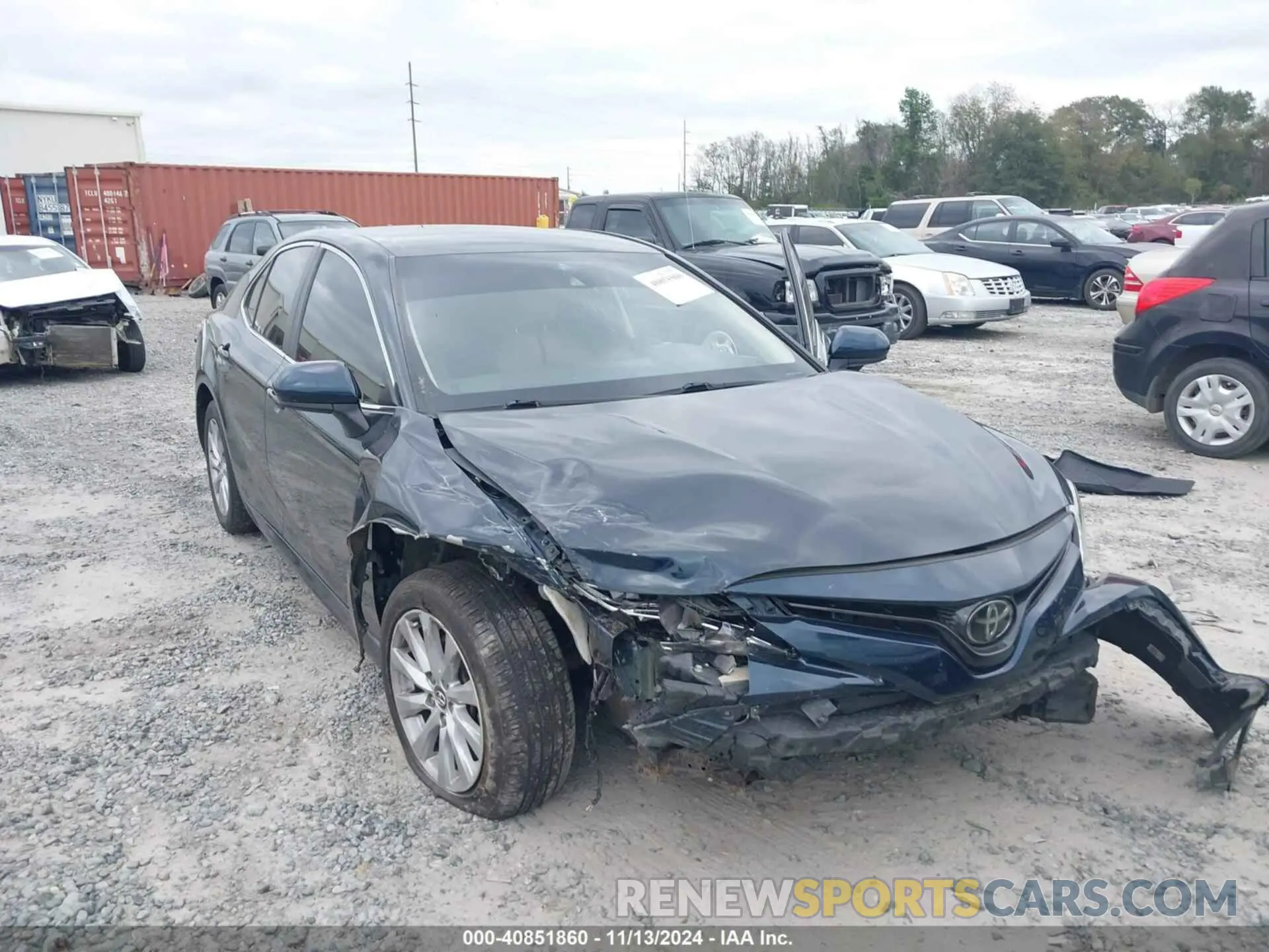 6 Photograph of a damaged car 4T1C11AK7LU904047 TOYOTA CAMRY 2020