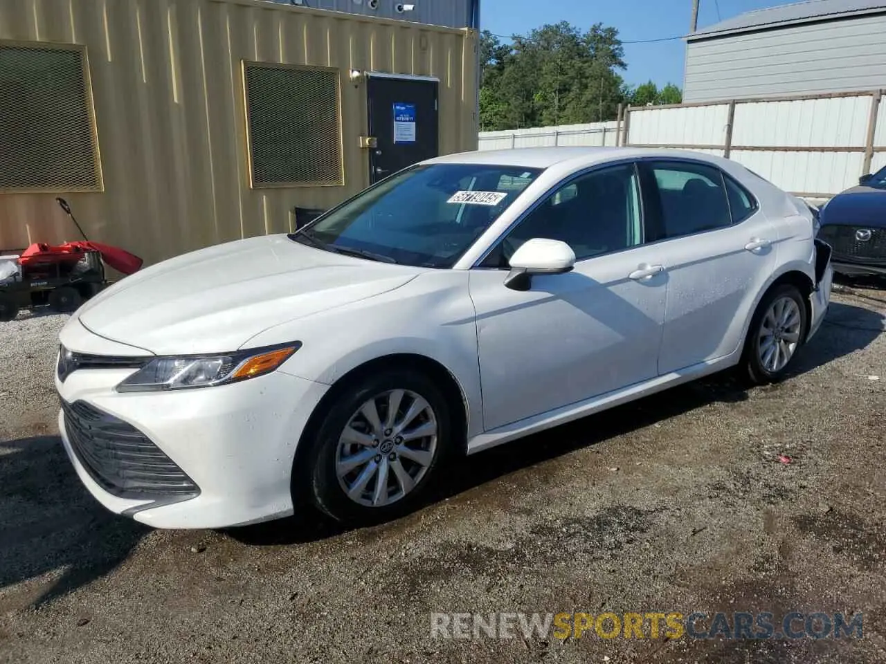 1 Photograph of a damaged car 4T1C11AK7LU912794 TOYOTA CAMRY 2020