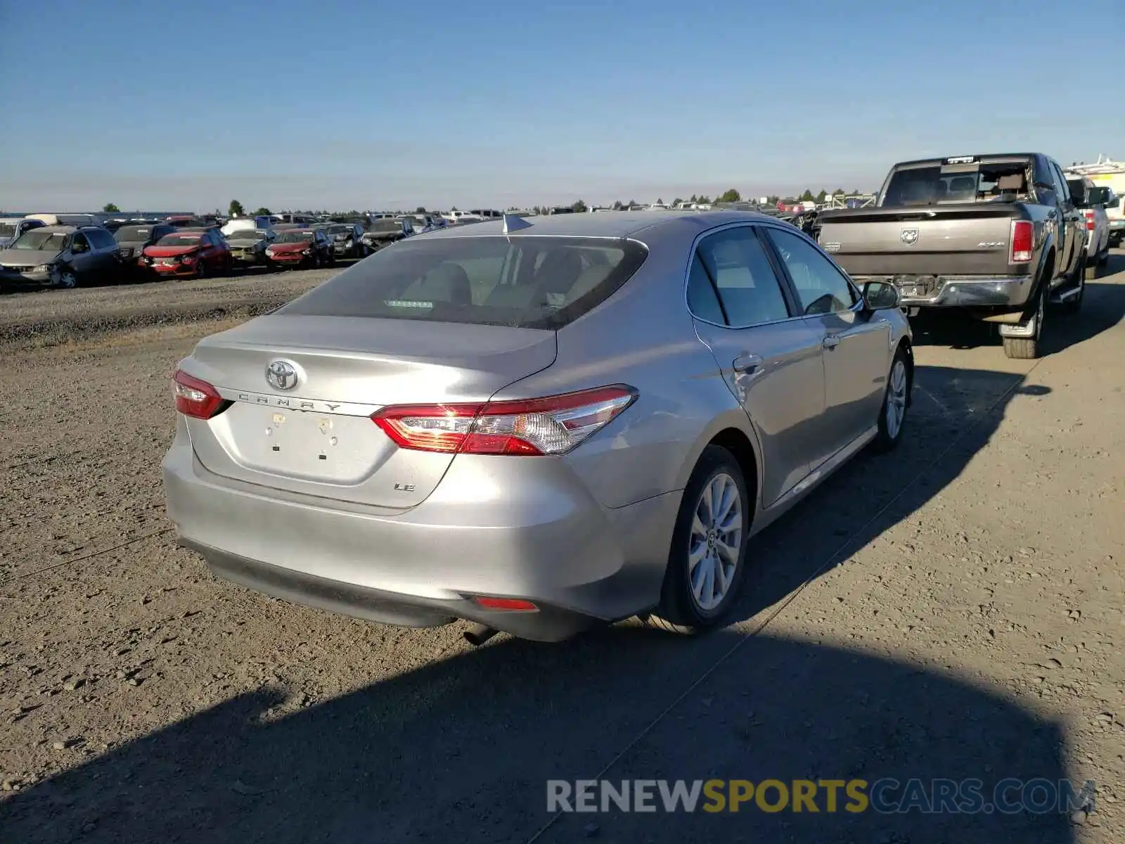 4 Photograph of a damaged car 4T1C11AK7LU915744 TOYOTA CAMRY 2020