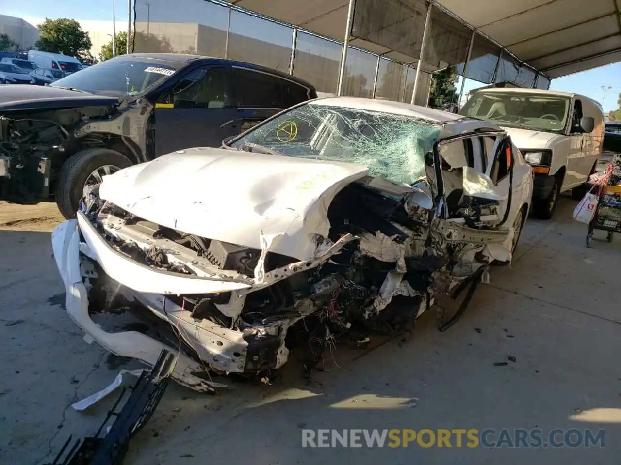 2 Photograph of a damaged car 4T1C11AK7LU925187 TOYOTA CAMRY 2020