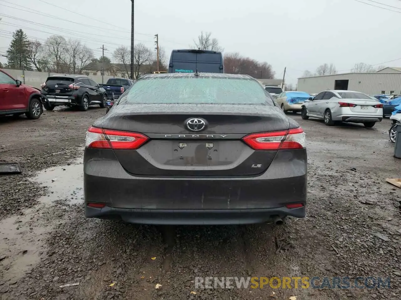 6 Photograph of a damaged car 4T1C11AK7LU936853 TOYOTA CAMRY 2020