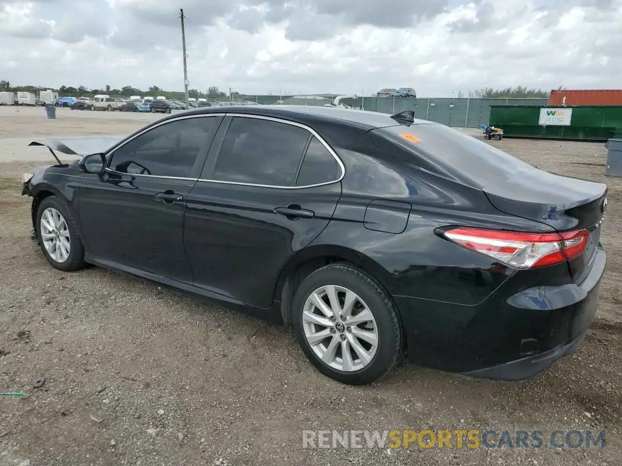 2 Photograph of a damaged car 4T1C11AK7LU981789 TOYOTA CAMRY 2020