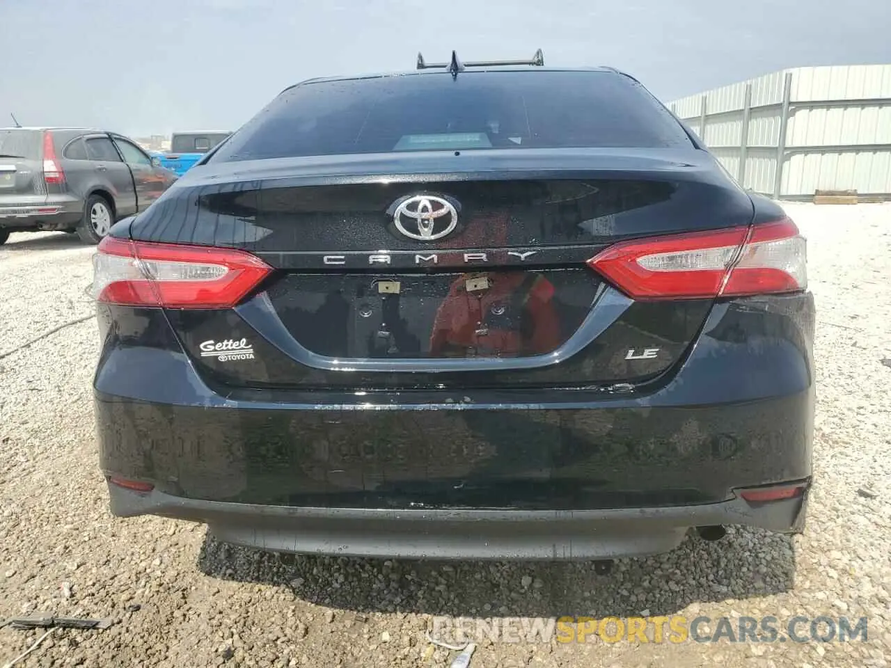 6 Photograph of a damaged car 4T1C11AK7LU991741 TOYOTA CAMRY 2020