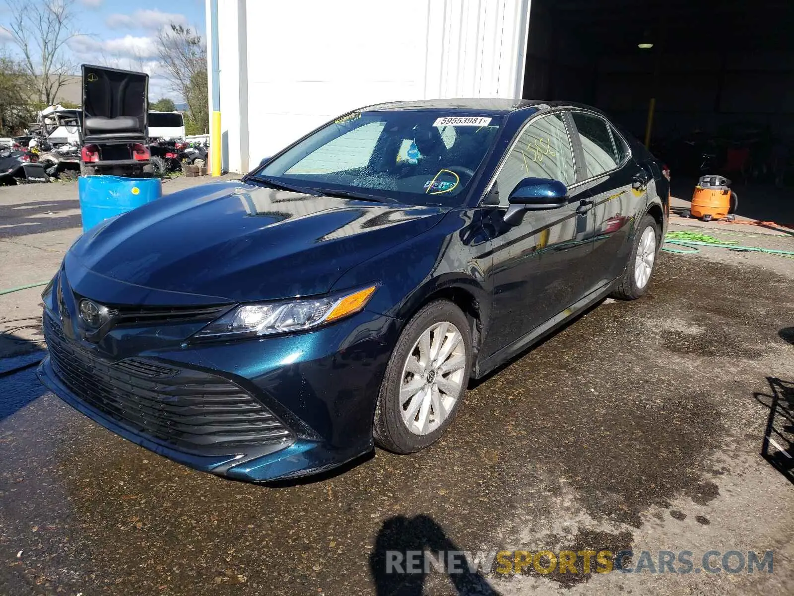 2 Photograph of a damaged car 4T1C11AK7LU995580 TOYOTA CAMRY 2020