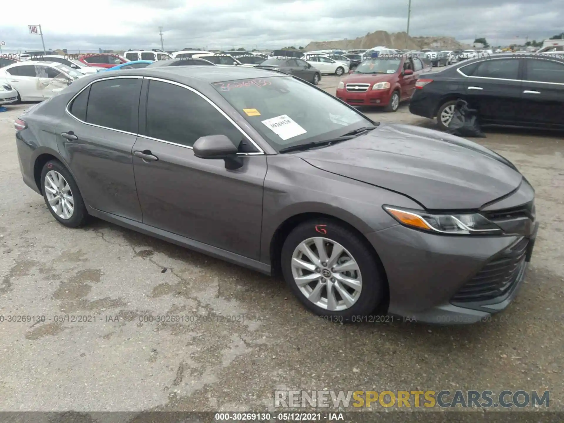 1 Photograph of a damaged car 4T1C11AK7LU997944 TOYOTA CAMRY 2020