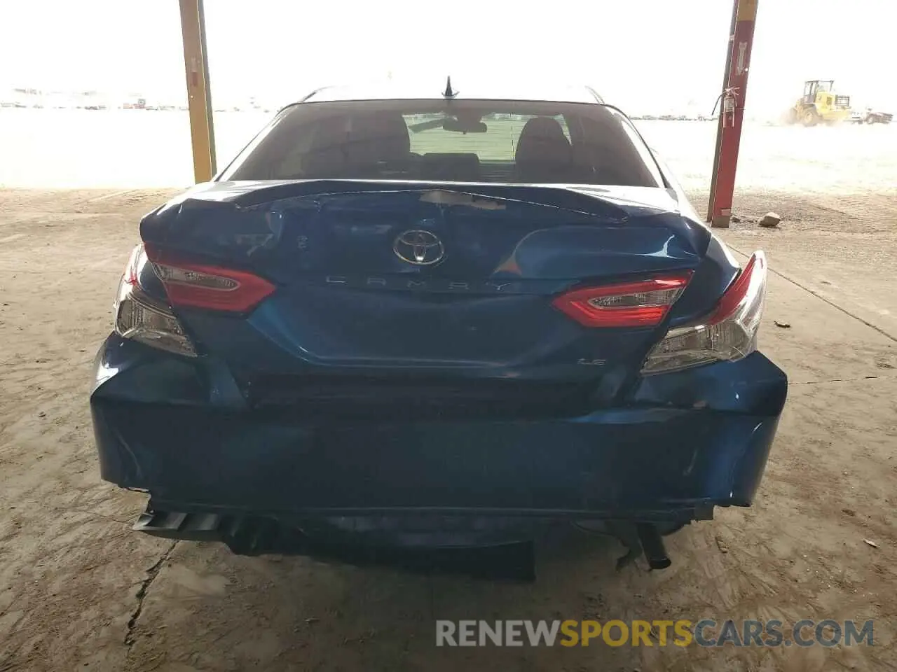6 Photograph of a damaged car 4T1C11AK8LU310521 TOYOTA CAMRY 2020