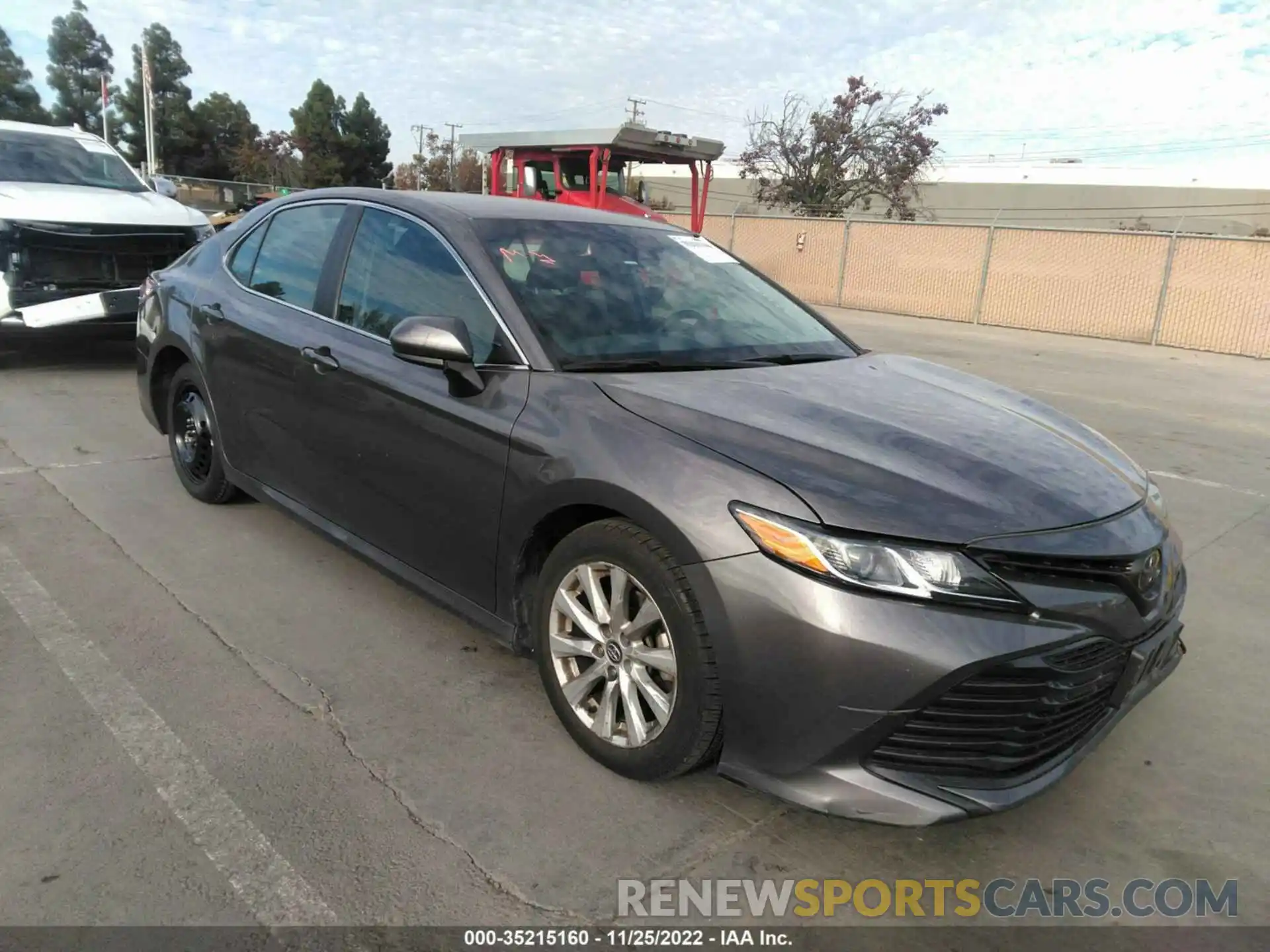 1 Photograph of a damaged car 4T1C11AK8LU316108 TOYOTA CAMRY 2020